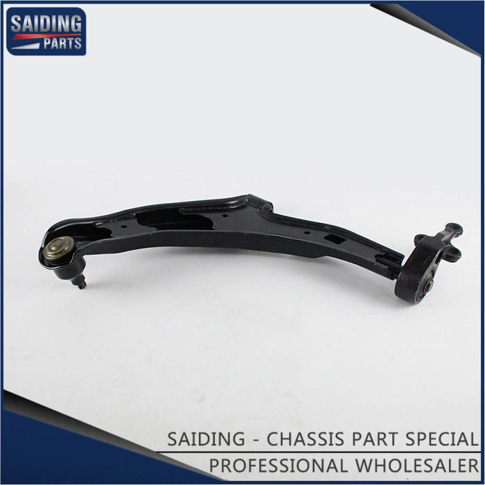 Suspension Arm 54500-4m410 for Nissan Sunny Parts