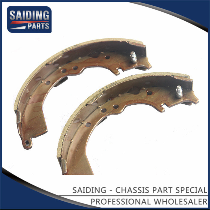 Rear Semi-Metal Brake Shoe for Toyota Prius Auto Parts 04495-47010