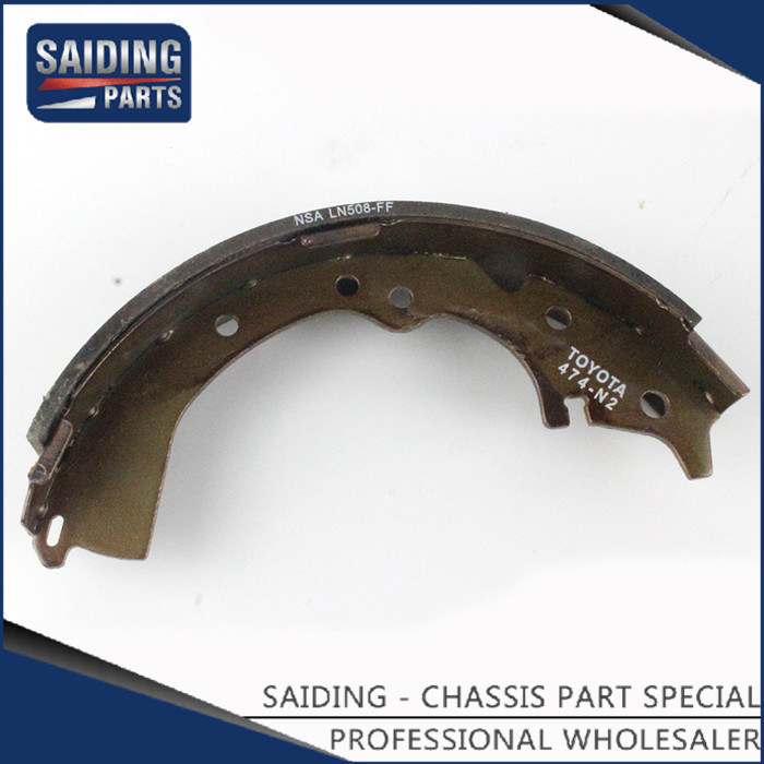 Automobile Semi-Metal Brake Shoes for Toyota Land Cruiser Auto Parts 04495-28061