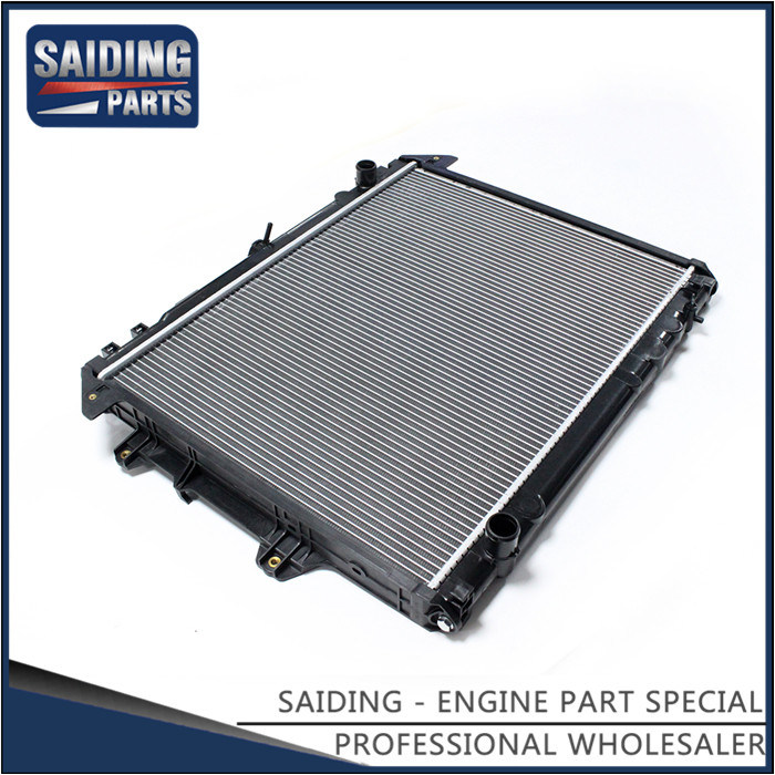 Cooling Radiator for Toyota Hilux 2trfe 1trfe 16400-0c180