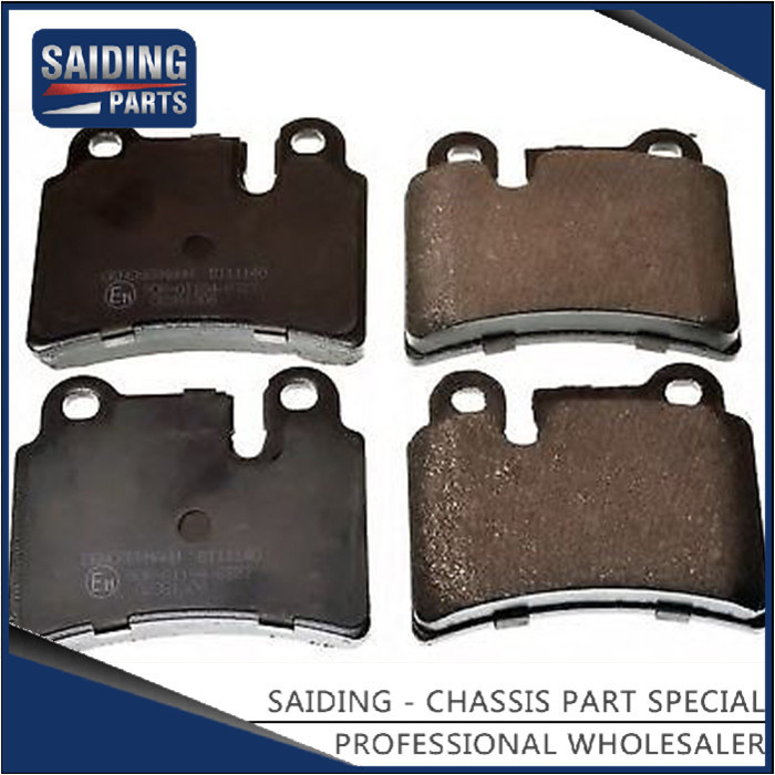 Automobile Brake Pads for Volkswagen Touareg Auto Parts 7L6698451b