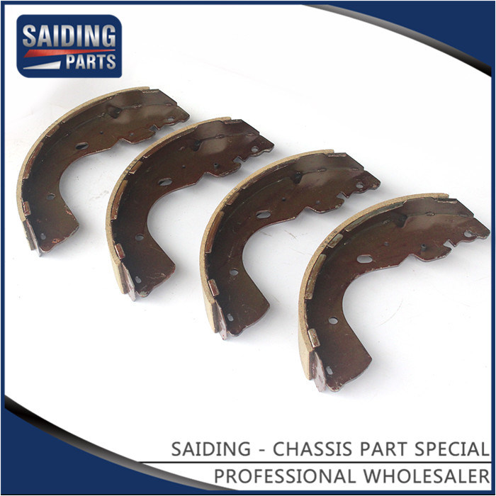 Auto Brake Shoes Parts D4060-Eb70A for Nissan Navara