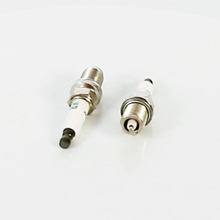 Auto Parts 06h905611 Spark Plug for Audi A4 8ec B7