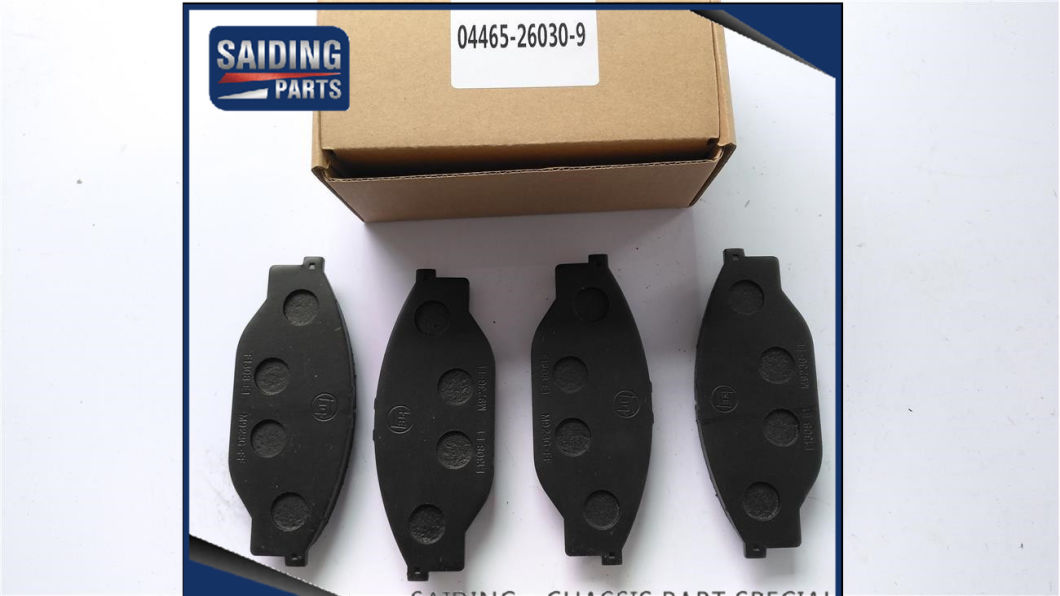 Auto Parts 04465-26030 Brake Pad Set for Toyota Hiace Van, Commuter 04465-26020 04465-26040 04465-26050 04465-26051 04465-26250